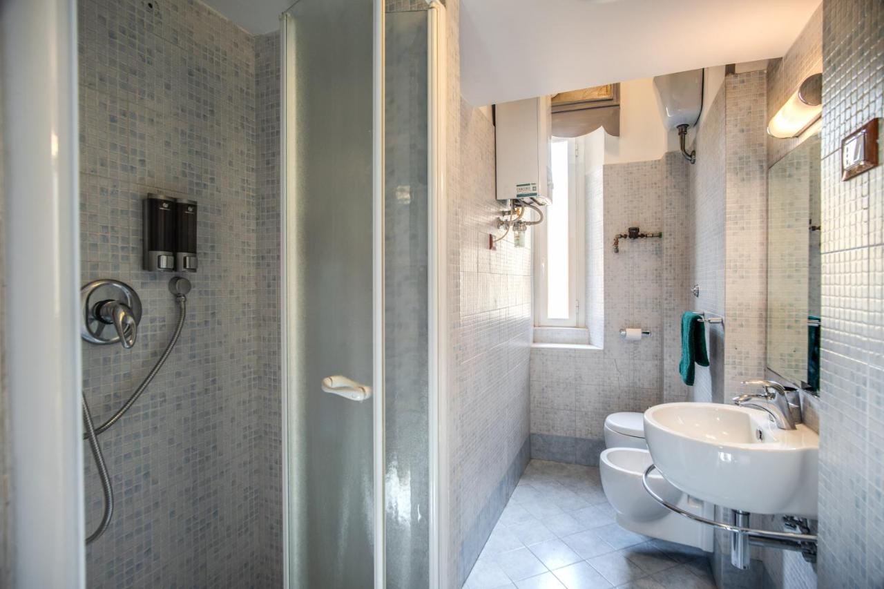 Residenza Regina Apartment Roma Ngoại thất bức ảnh