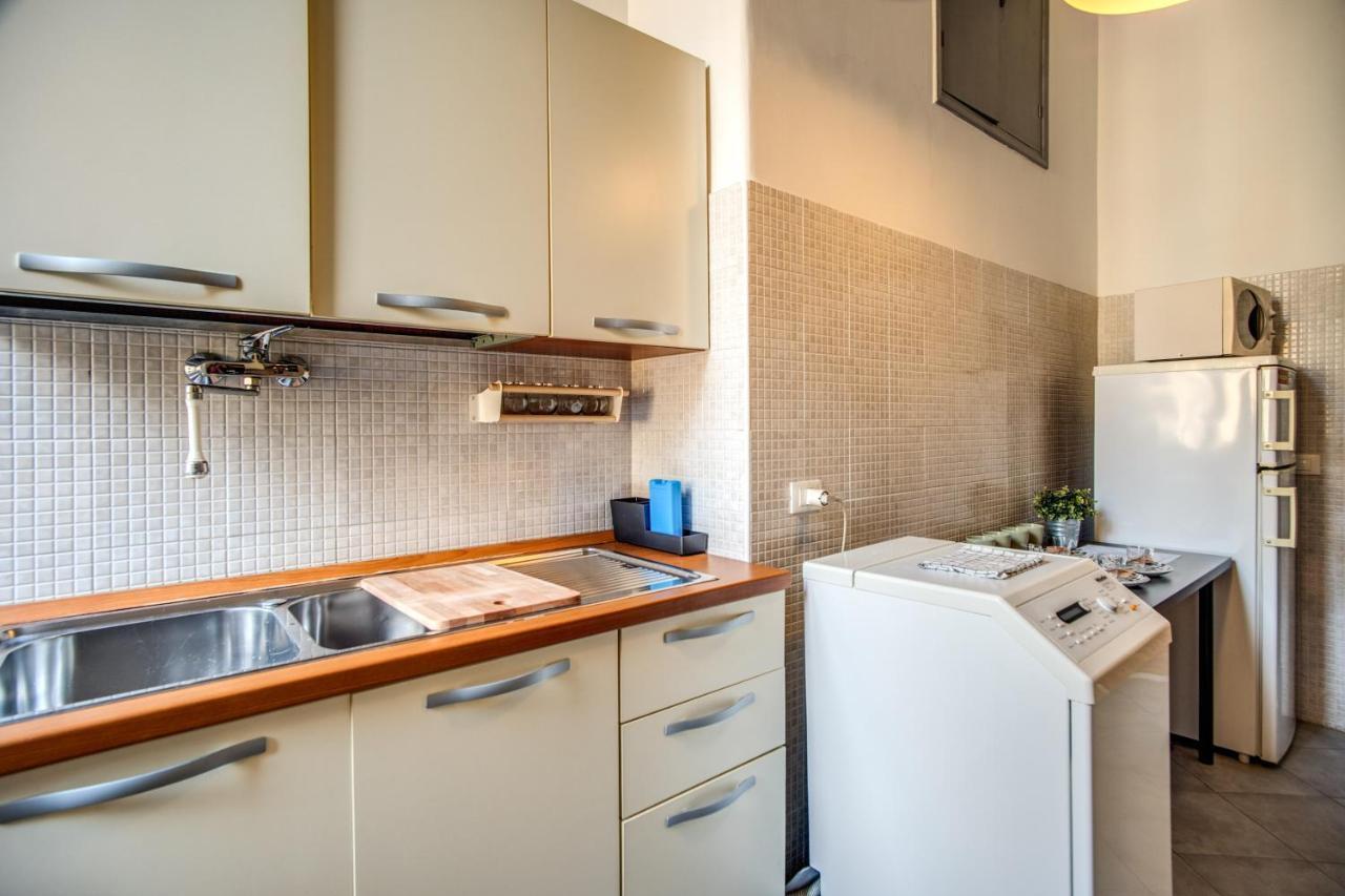 Residenza Regina Apartment Roma Ngoại thất bức ảnh
